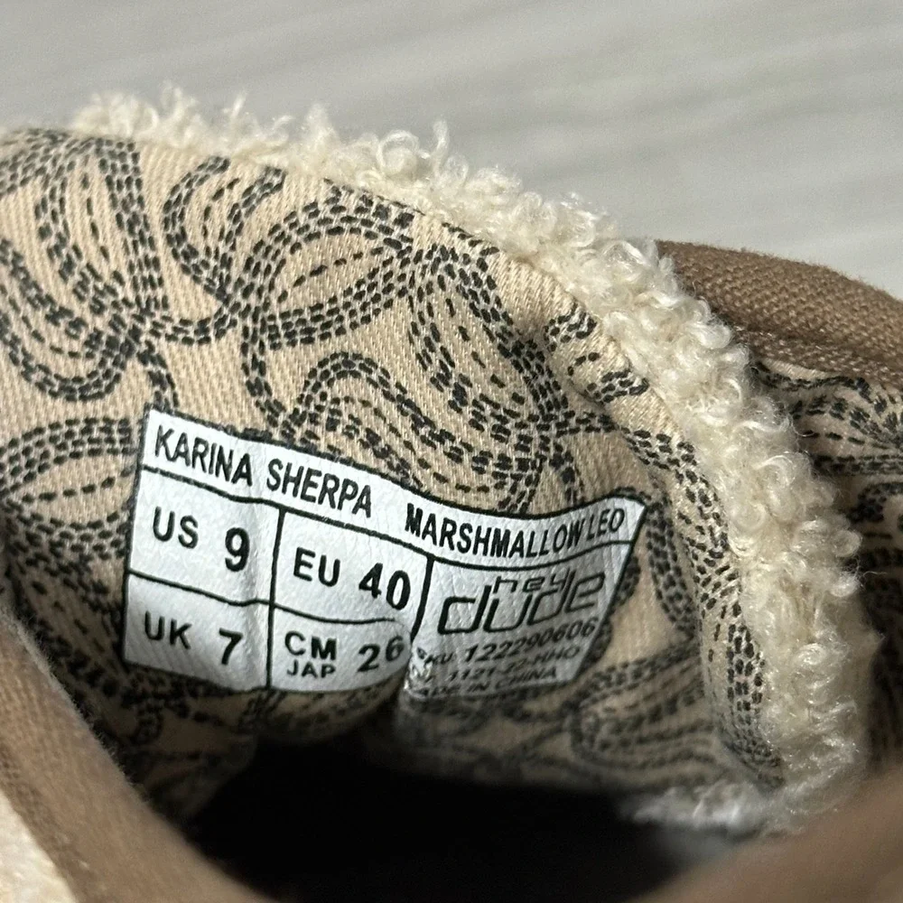Hey‎ Dude Karina Sherpa Shoes Womens Size 9 Marshmallow Leo Beige Faux Fur